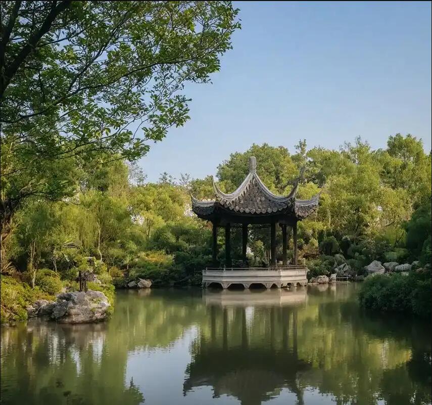 甘肃错过餐饮有限公司